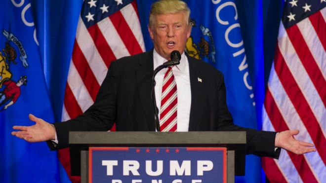 تظهر استطلاعات الرأي تراجعا في شعبية ترامب منذ مؤتمر الحزب الجمهوري الشهر الماضي.